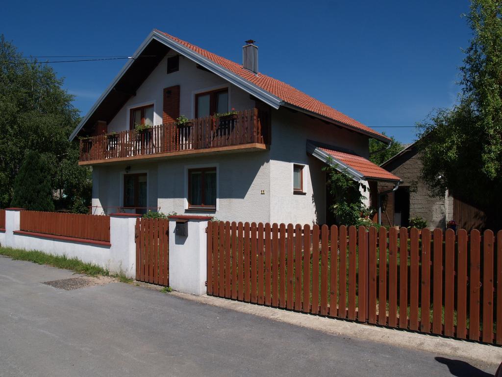 Holiday Home Nena Korenica Exterior photo