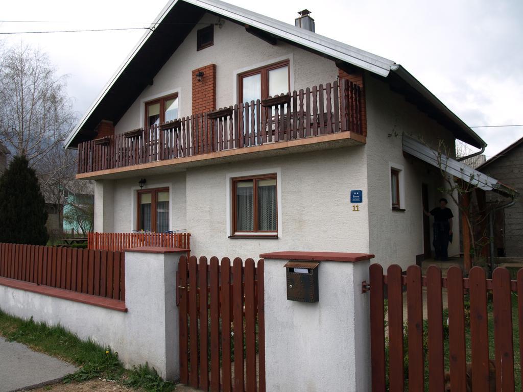 Holiday Home Nena Korenica Exterior photo